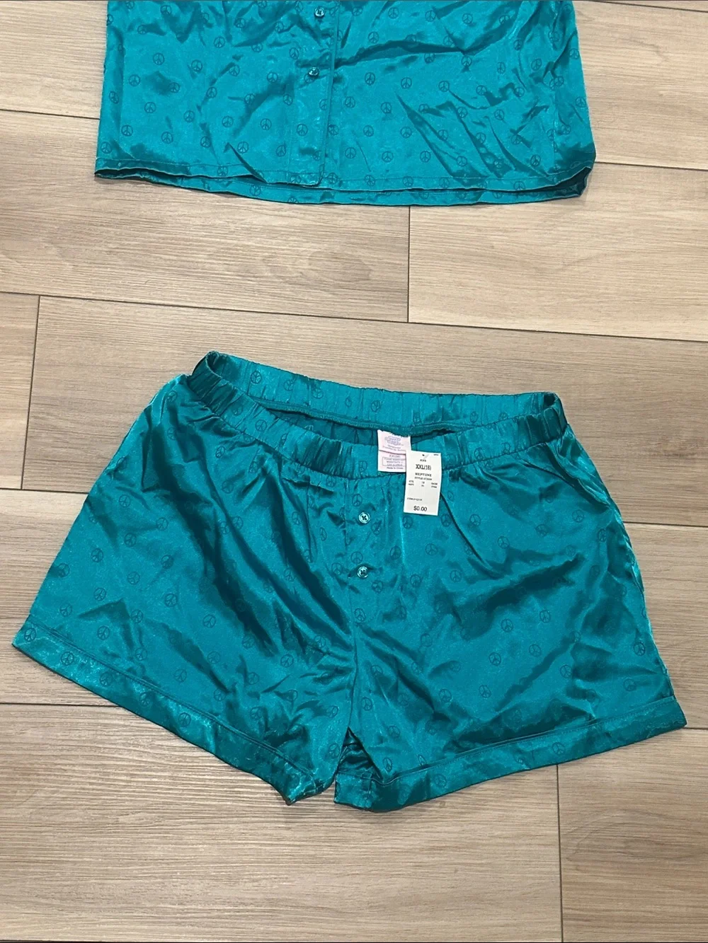 New More Than Magic Teal Short-Sleeve Satin Pajama Set Size XXL 18 Girls NWT